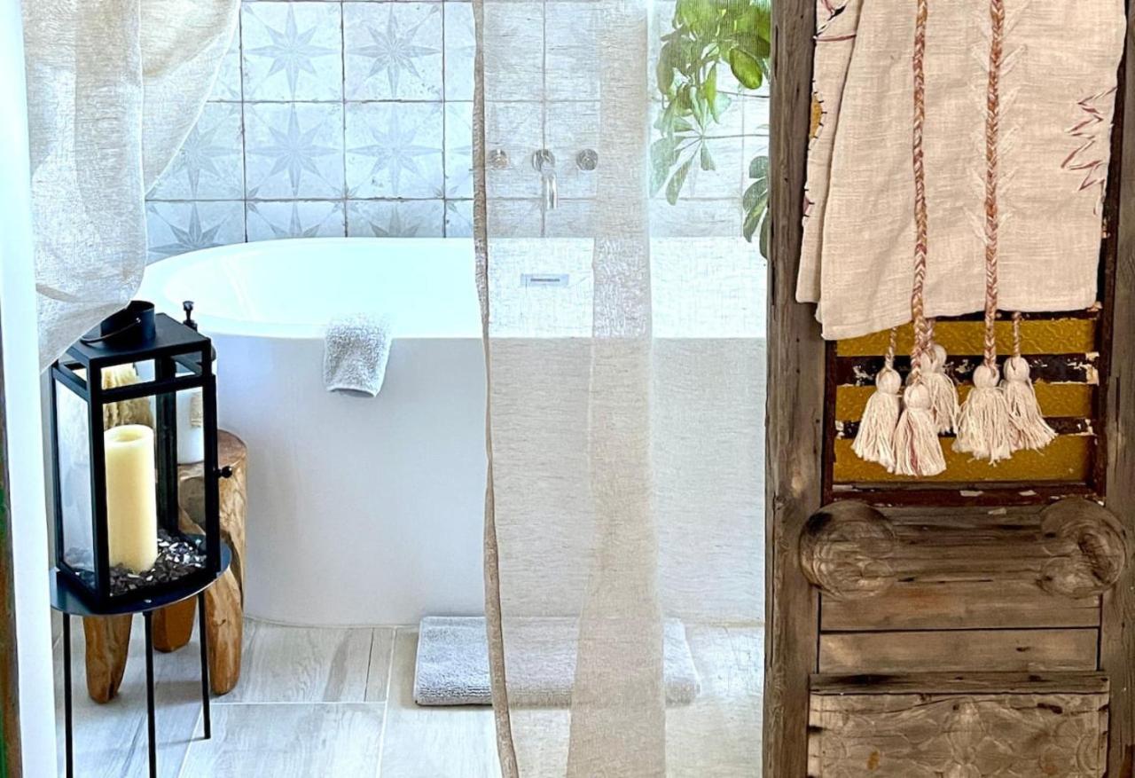 Casa Tua - Nm Sanctuary Soaking 1 Acre Private Holiday home *