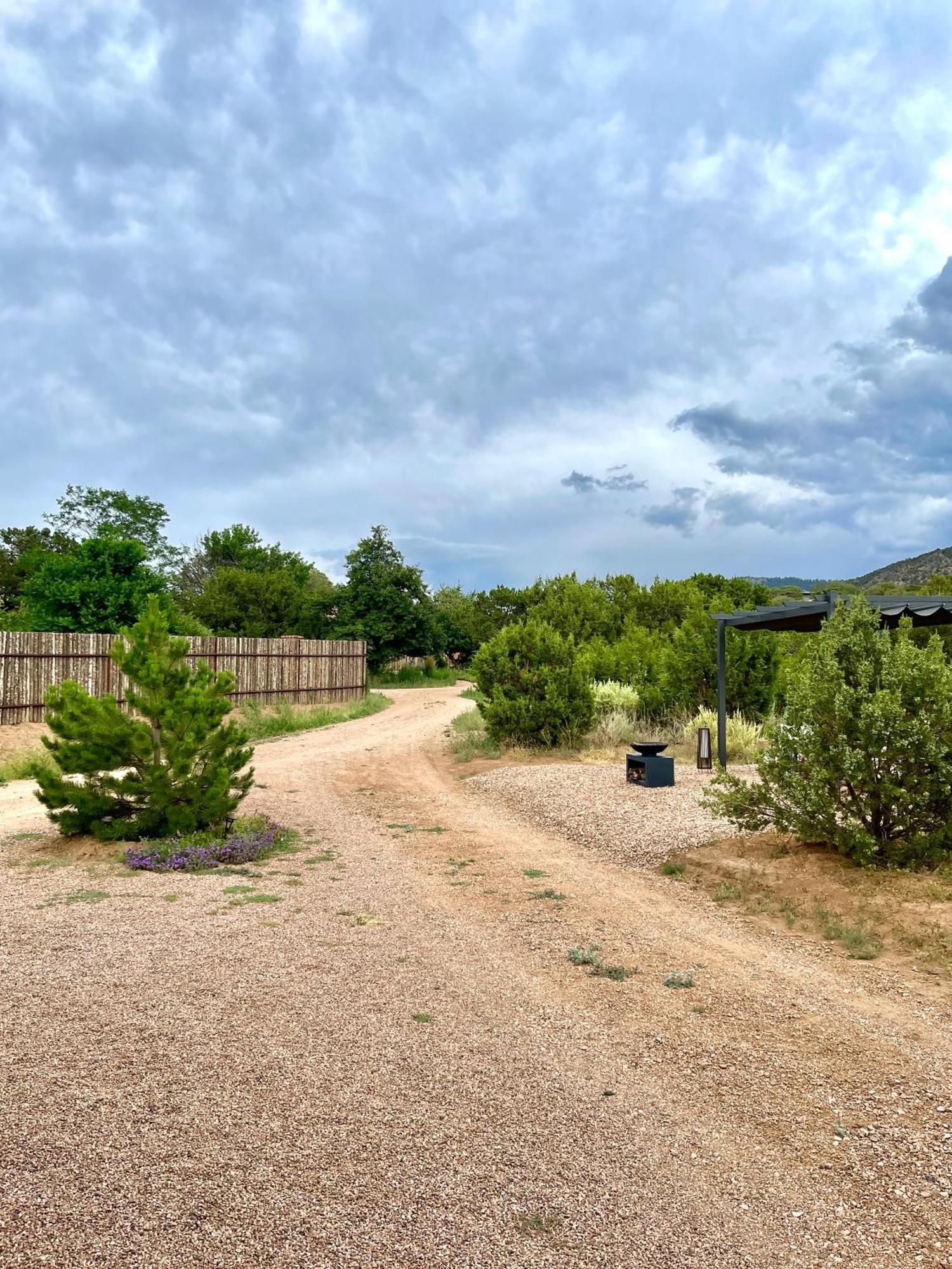 Casa Tua - Nm Sanctuary Soaking 1 Acre Private Santa Fe
