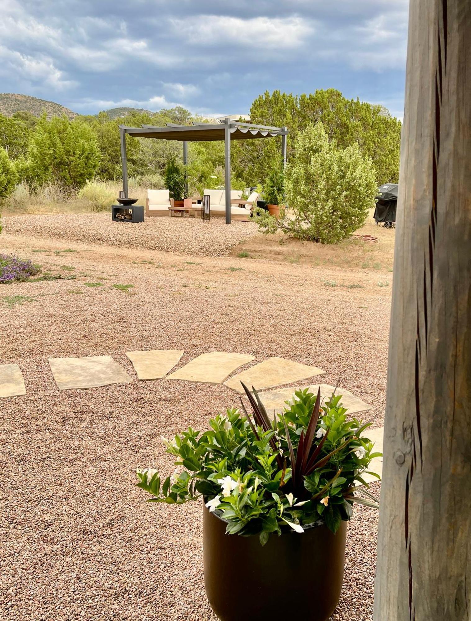 Casa Tua - Nm Sanctuary Soaking 1 Acre Private Holiday home